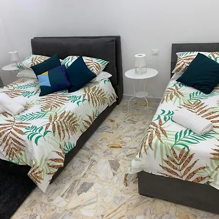 Di Palma Museum 3* Naples