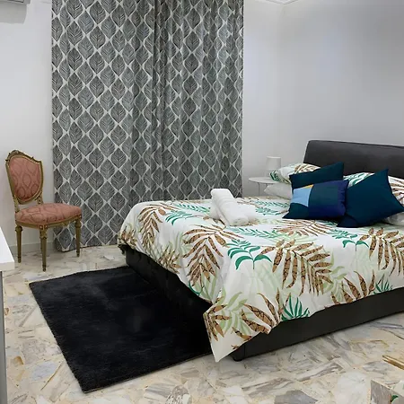 Di Palma Museum 3* Naples