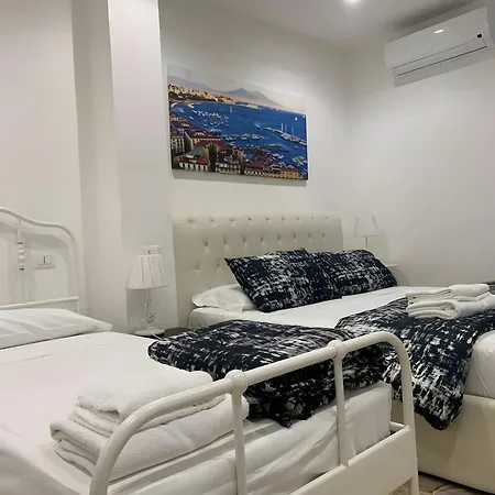 Di Palma Museum Couette-café 3*