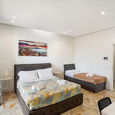 Bed and breakfast Di Palma Museum Nápoles